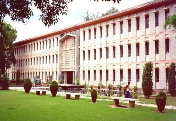 Aligarh Muslim University