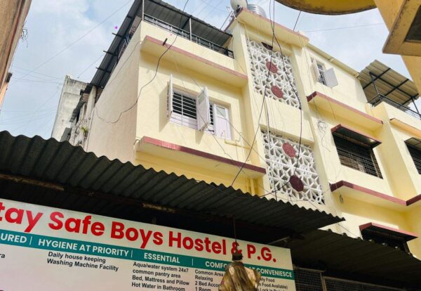 Stay Safe Boys Hostel and Pg
